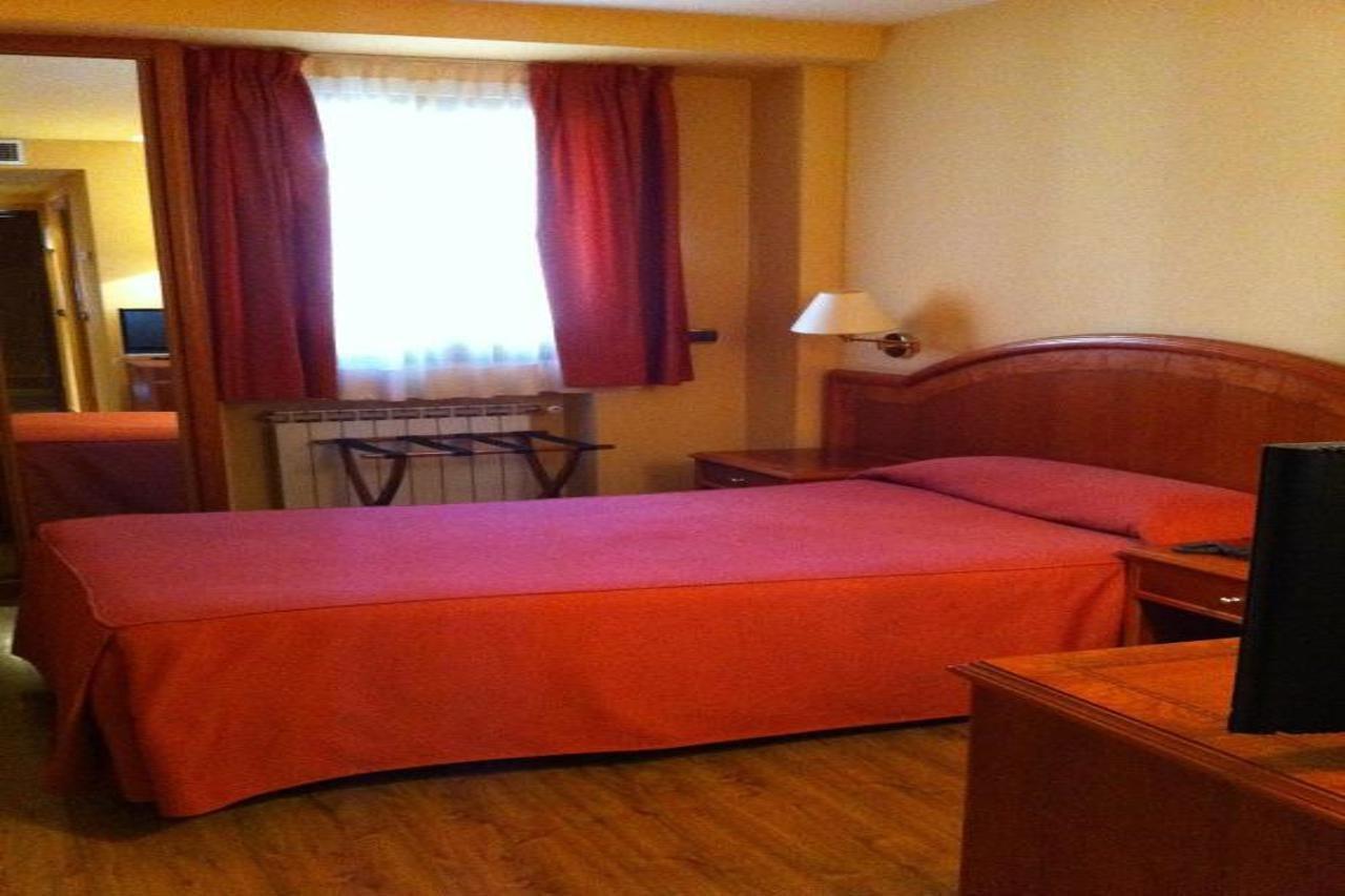Hotel El Nogal Valladolid Dış mekan fotoğraf