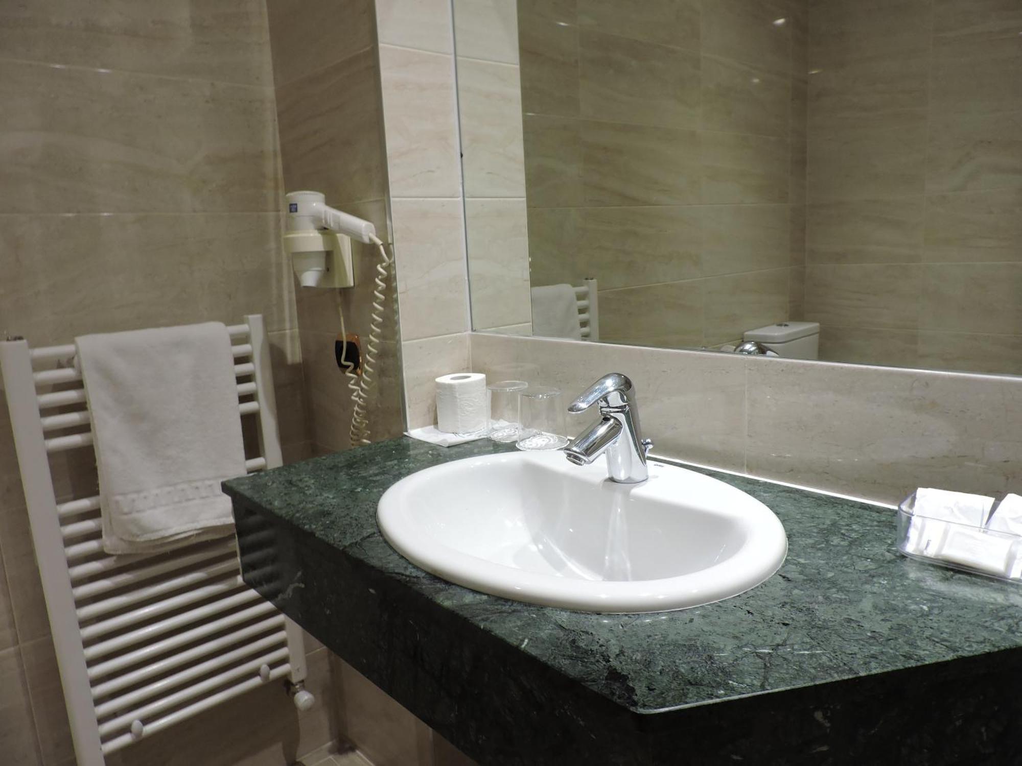 Hotel El Nogal Valladolid Dış mekan fotoğraf