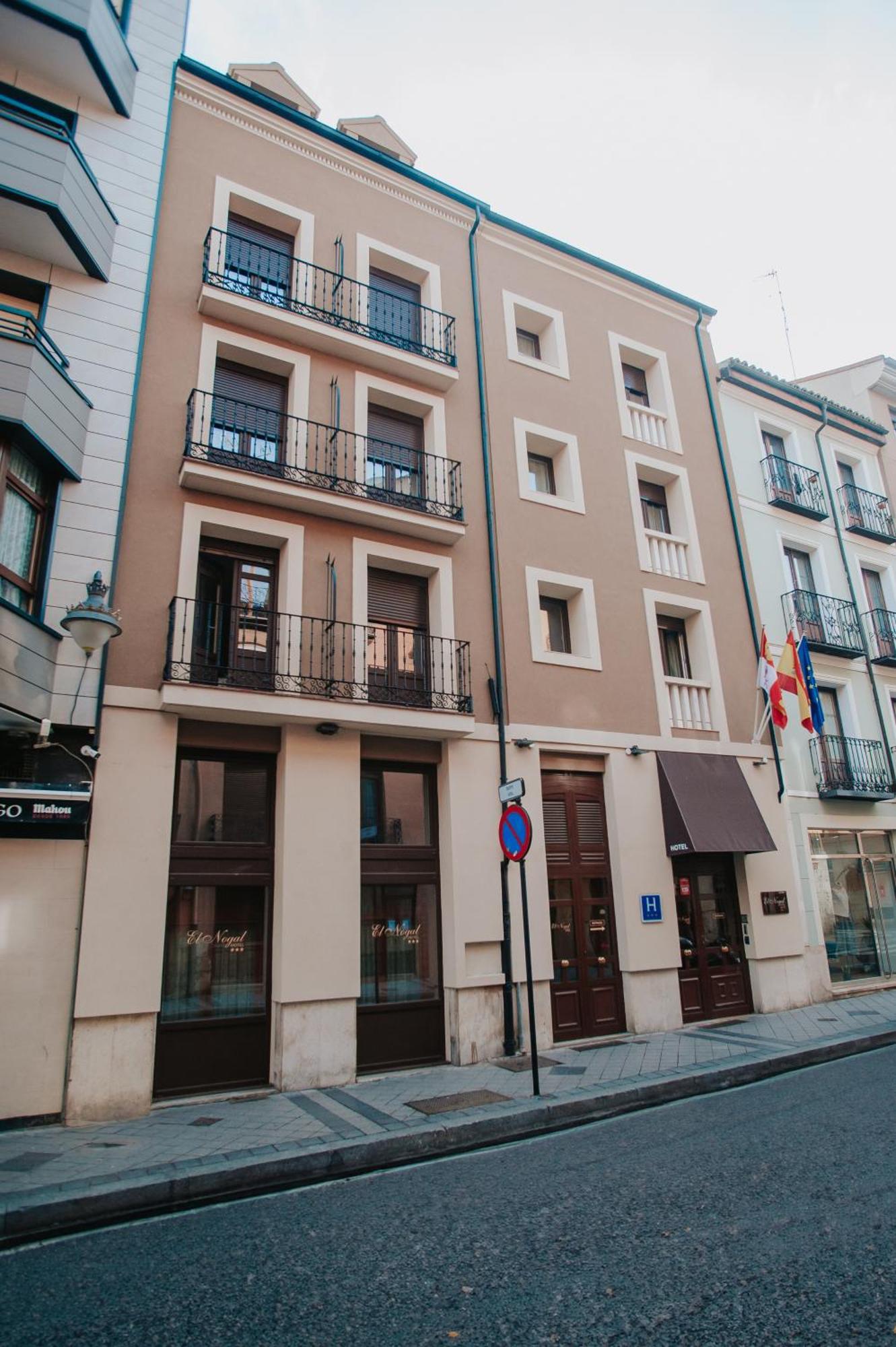 Hotel El Nogal Valladolid Dış mekan fotoğraf